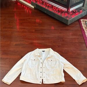 Women’s Plus Size Jessica White Jacket (size 22W) 🤍